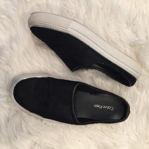 ❣️SALE❣️Calvin Klein "RUTHIE" slide